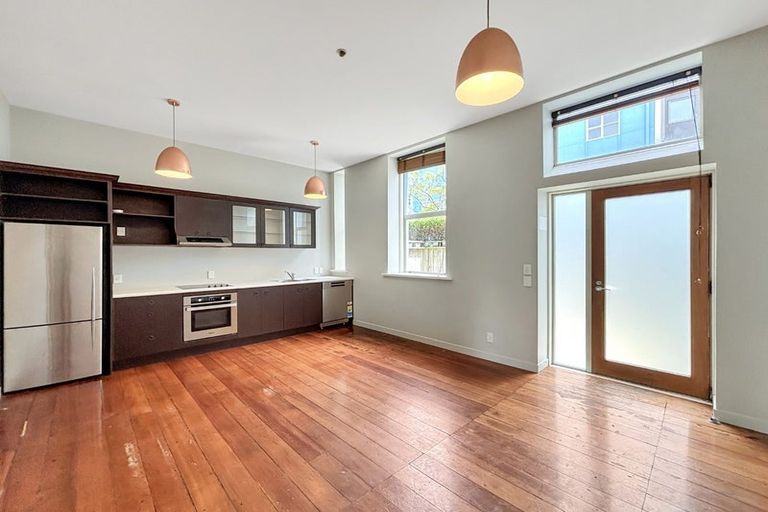 Photo of property in 5/30 Hanson Street, Mount Cook, Wellington, 6021