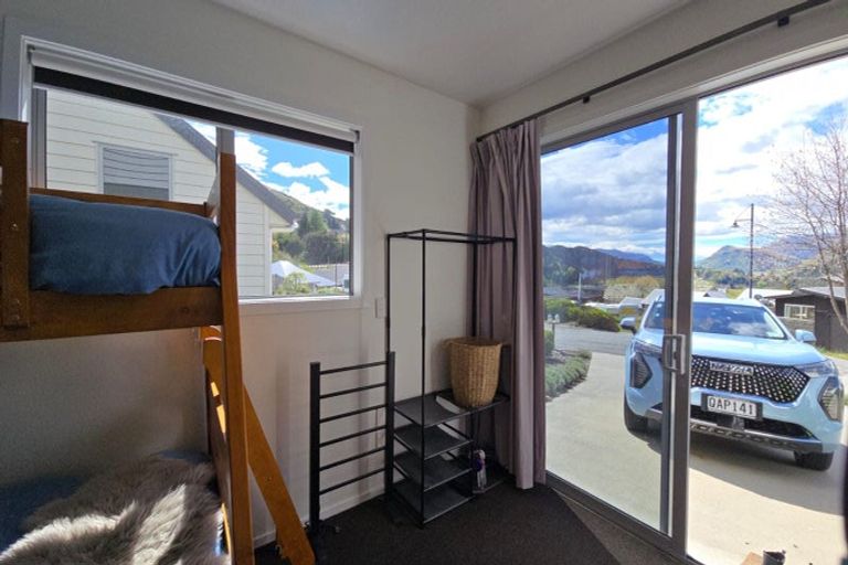 Photo of property in 30b Harrys Close, Arthurs Point, Queenstown, 9371