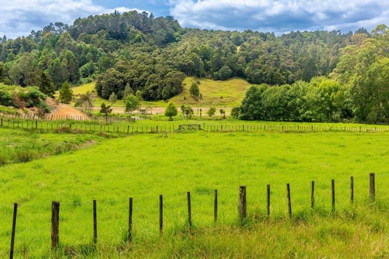 Photo of property in 542 Duddy Road, Rawene, Kaikohe, 0473