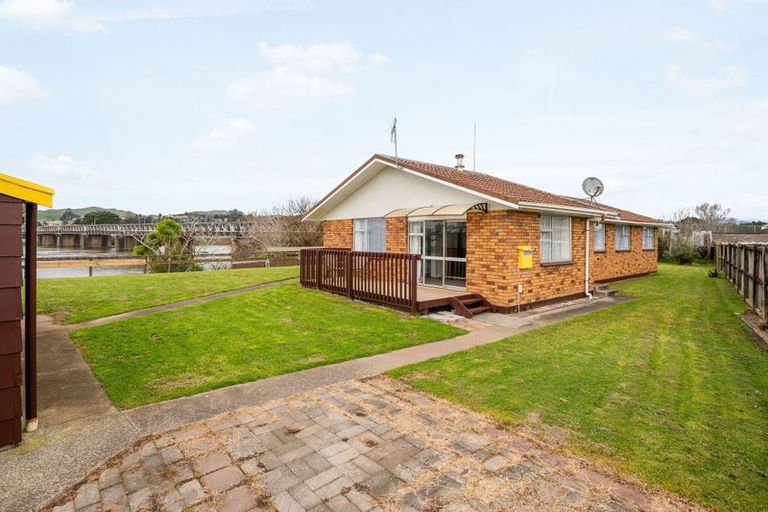 Photo of property in 15 George Clay Place, Huntly, 3700