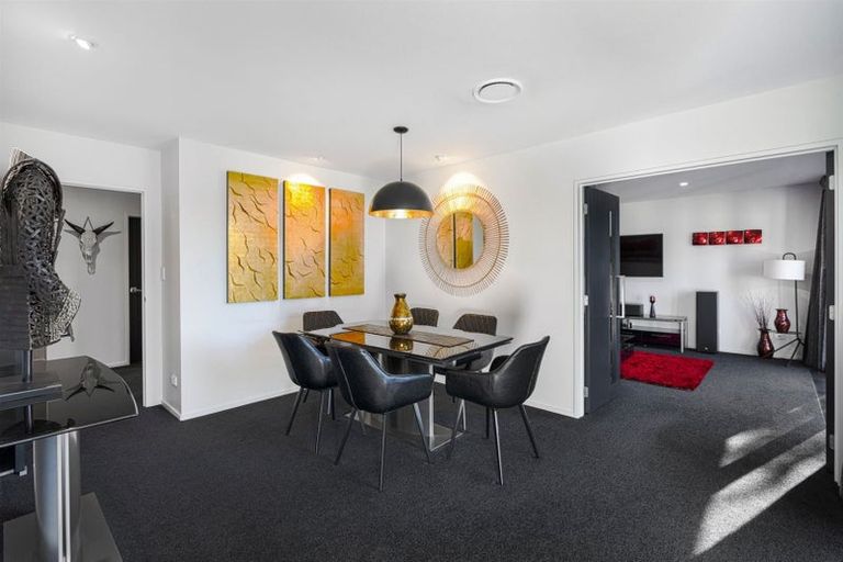 Photo of property in 38 Styx River Place, Spencerville, Christchurch, 8083