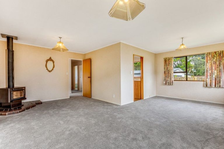 Photo of property in 66c Main Road, Titahi Bay, Porirua, 5022