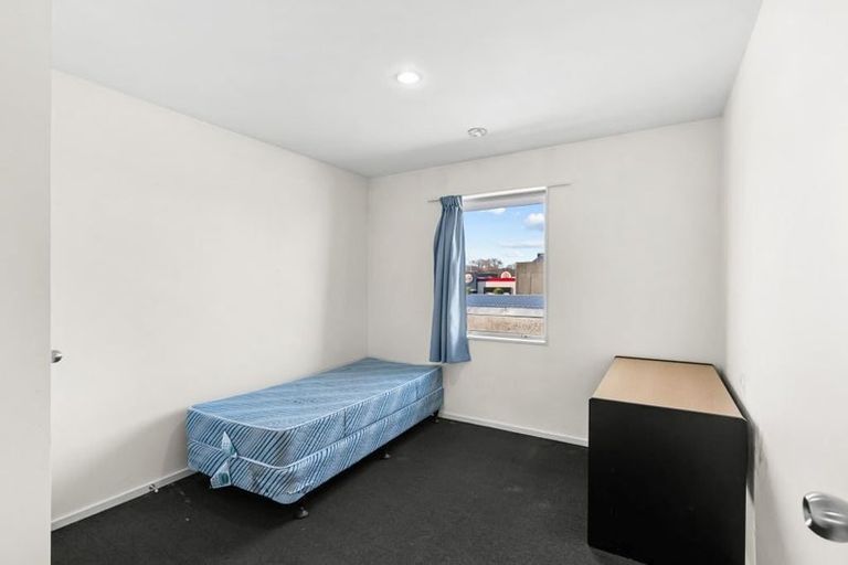 Photo of property in 4/340 Lincoln Road, Addington, Christchurch, 8024