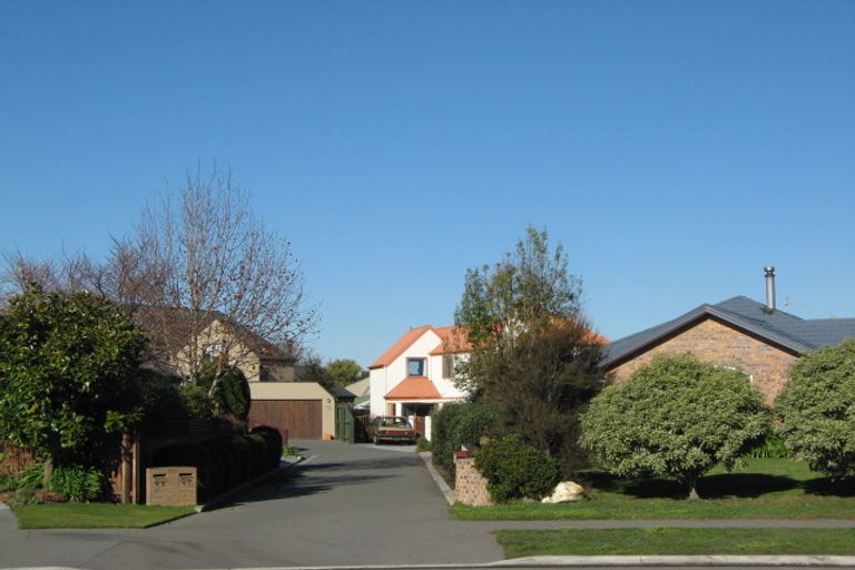 Photo of property in 47 Blue Gum Place, New Brighton, Christchurch, 8083