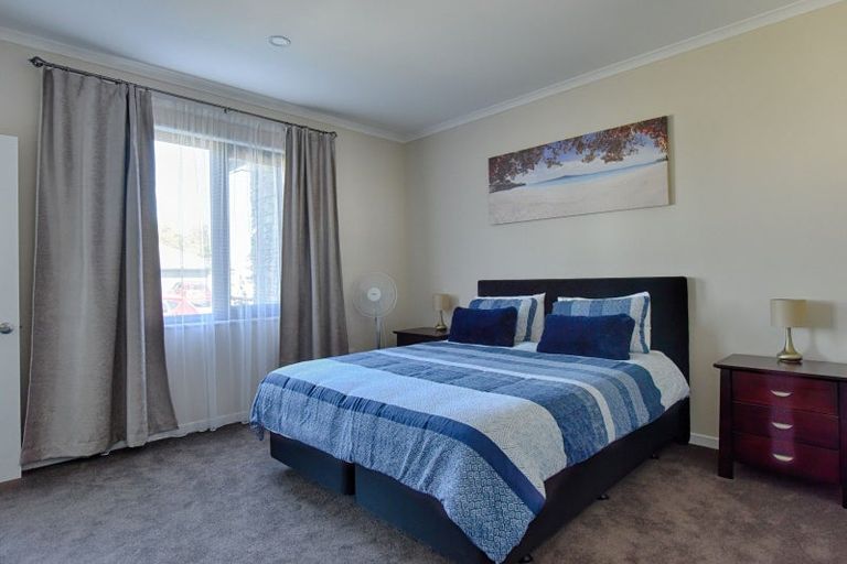 Photo of property in 71 Hokonui Drive, Gore, 9710