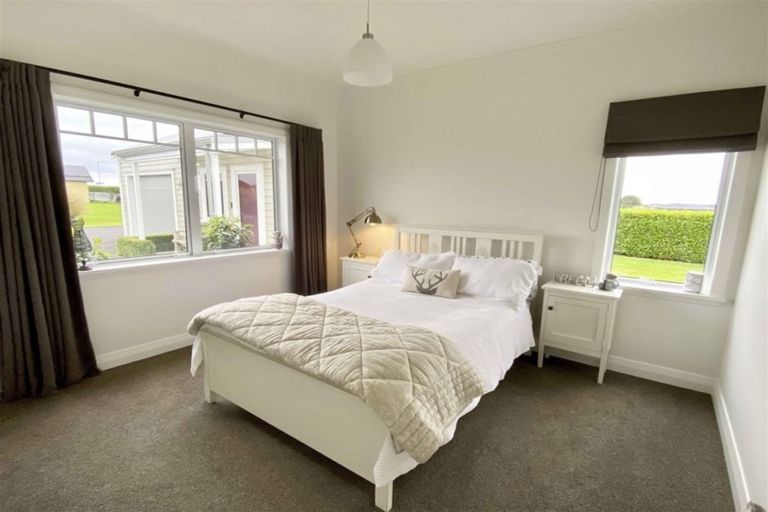 Photo of property in 9 Sunrise Drive, Seaward Bush, Invercargill, 9812