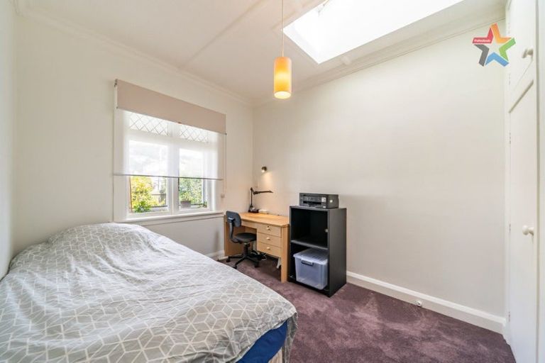 Photo of property in 2 Hildreth Street, Karori, Wellington, 6012