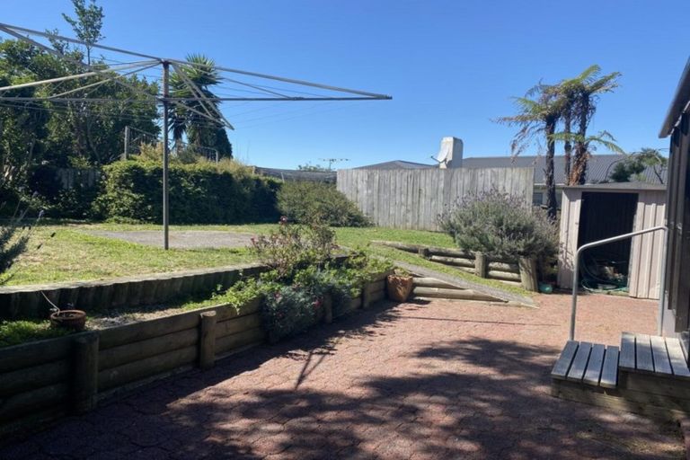 Photo of property in 8 Hughson Street, Waitara, 4320