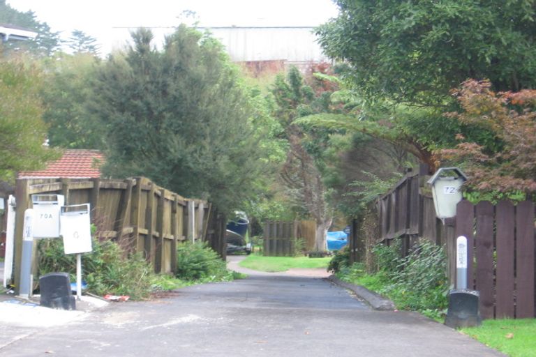 Photo of property in 1/70 Borich Road, Sunnyvale, Auckland, 0612