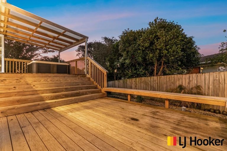 Photo of property in 4 Polandson Place, Opaheke, Papakura, 2113