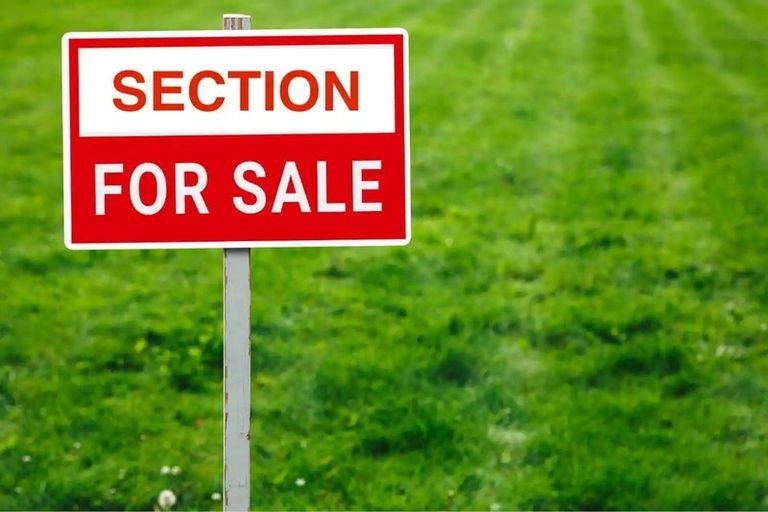 Photo of property in 3 Uatoto Road, Clarks Beach, 2122