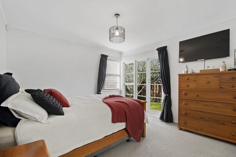 Photo of property in 97 Royal Road, Massey, Auckland, 0614