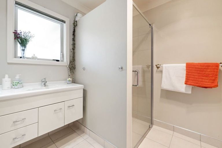 Photo of property in 5 Walter Court, Cambridge, 3434