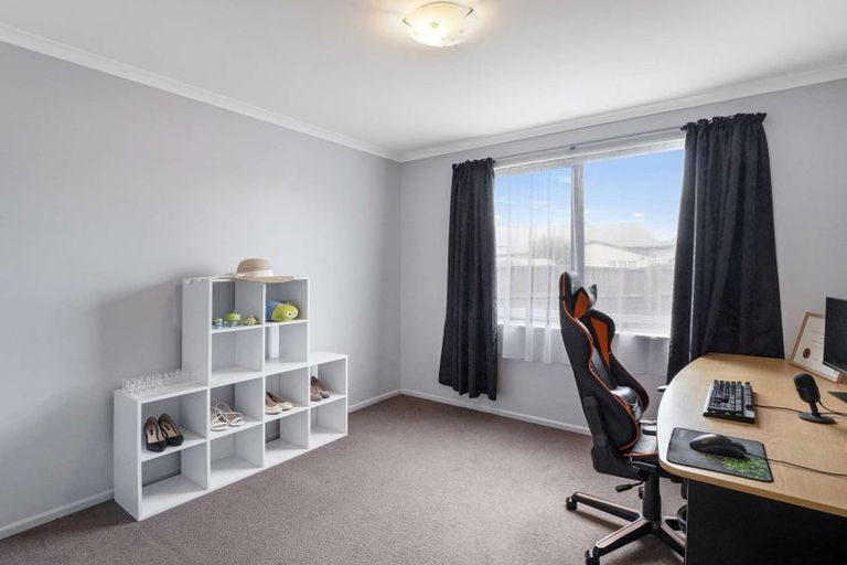 Photo of property in 14 Portchester Street, Aranui, Christchurch, 8061