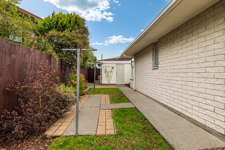 Photo of property in 1/19 Northfield Road, Casebrook, Christchurch, 8051