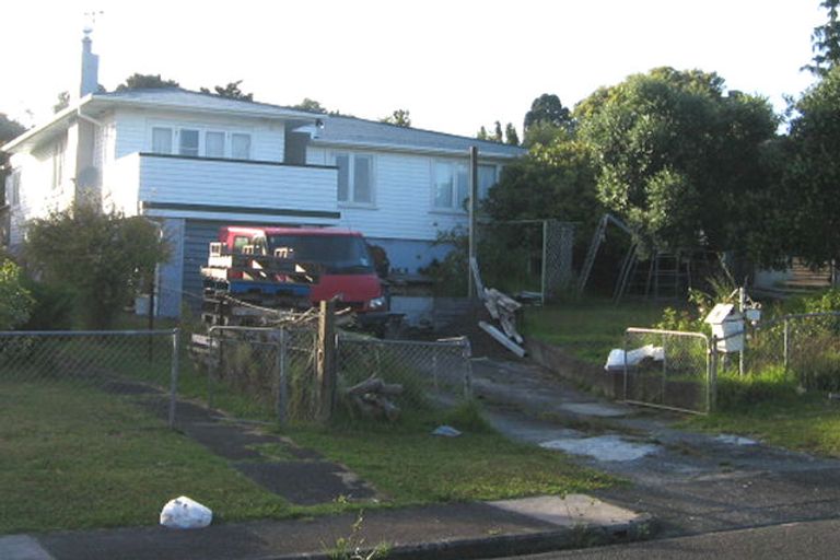 Photo of property in 100 Bruce Road, Glenfield, Auckland, 0629