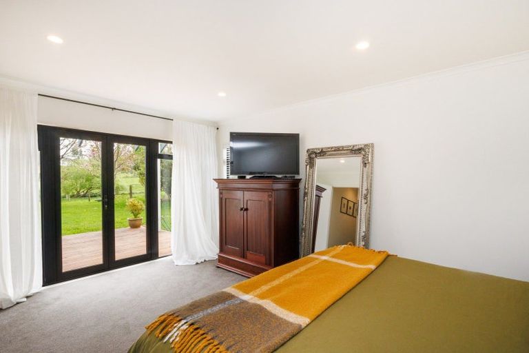 Photo of property in 31 Kahuterawa Road, Linton, Palmerston North, 4472