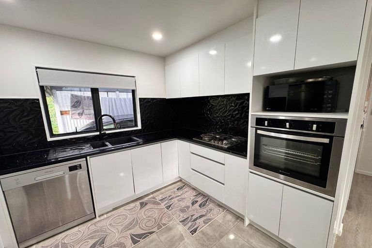 Photo of property in 38d Arawa Street, New Lynn, Auckland, 0600