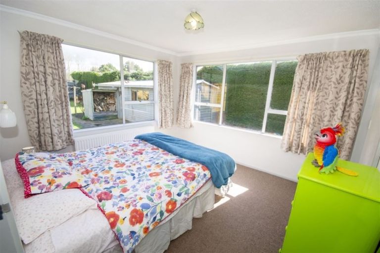 Photo of property in 29 Kings Avenue, Waikuku Beach, 7402