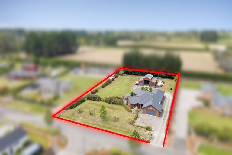 Photo of property in 96 Shepherd Avenue, West Melton, 7618