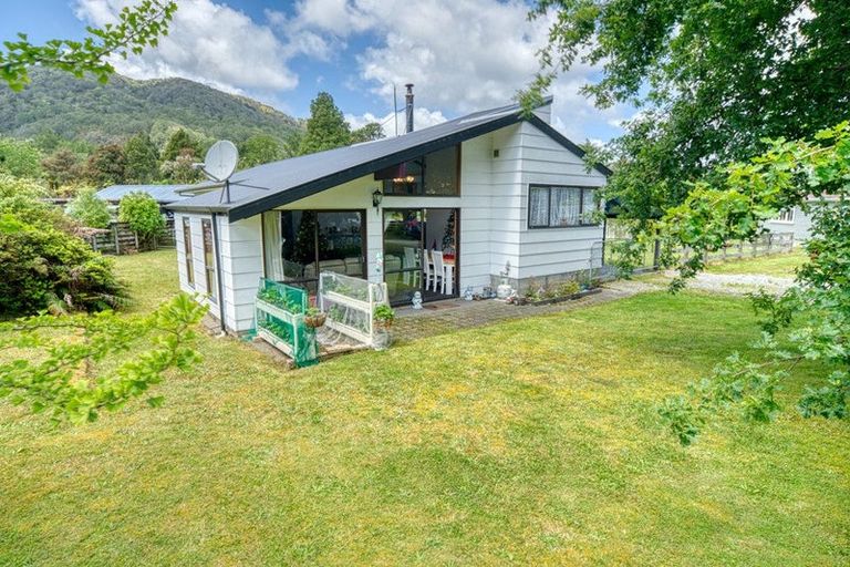 Photo of property in 660 Taylorville Road, Taylorville, Greymouth, 7805