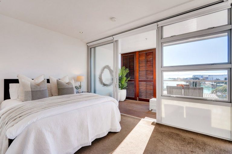 Photo of property in 404b/14 West Quay, Ahuriri, Napier, 4110
