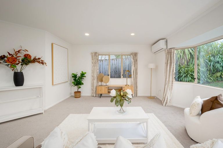 Photo of property in 17a Tirimoana Road, Te Atatu South, Auckland, 0602