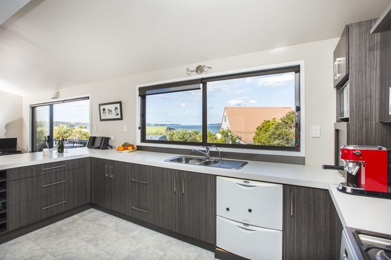Photo of property in 16 Matangi Terrace, Snells Beach, 0920