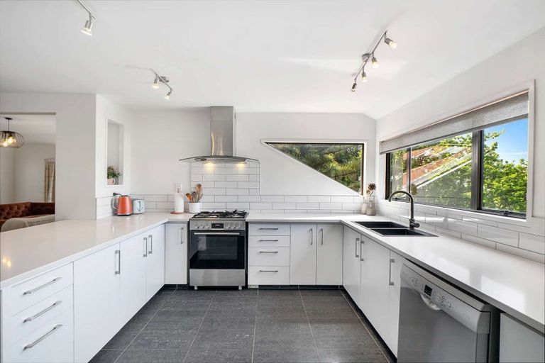 Photo of property in 6 Huntlywood Terrace, Hillsborough, Christchurch, 8022