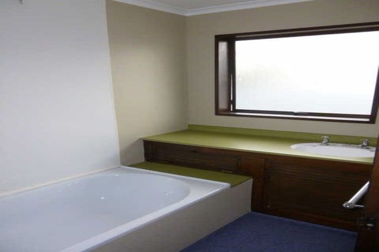 Photo of property in 4/76 Shakespeare Road, Waltham, Christchurch, 8023