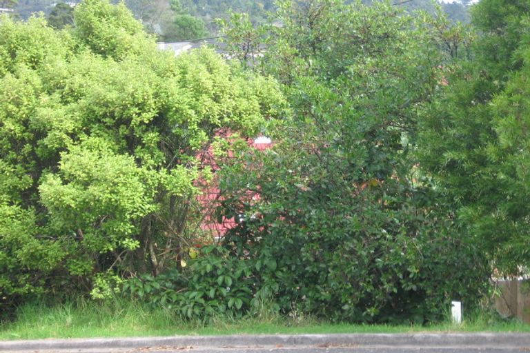 Photo of property in 1a Derwent Crescent, Titirangi, Auckland, 0604