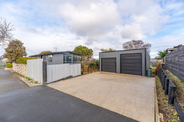 Photo of property in 23 Holmes Street, Holmes Hill, Oamaru, 9401