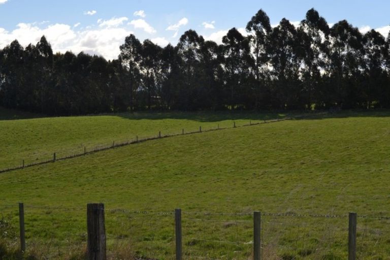 Photo of property in 77 Round Hill Road, Reidston, Oamaru, 9492