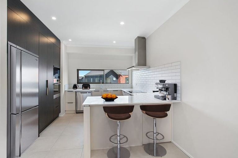 Photo of property in 23 Roundel Crescent, Whenuapai, Auckland, 0618