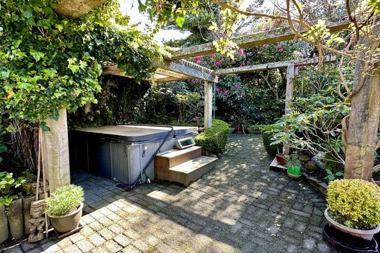 Photo of property in 114 Kew Road, Kew, Invercargill, 9812