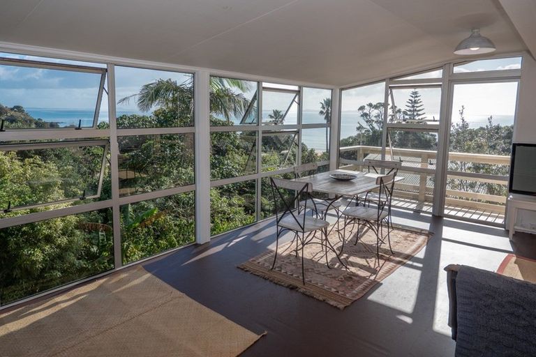 Photo of property in 5 Seaview Road, Cable Bay, 0420