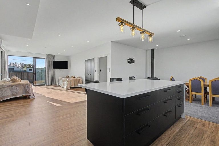 Photo of property in 101 Robertson Street, Gore, 9710