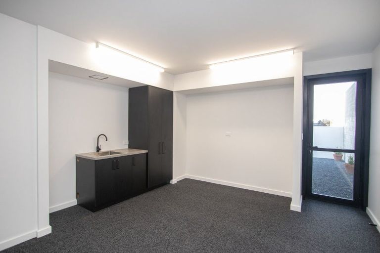 Photo of property in 13 Mona Square, Ashburton, 7700