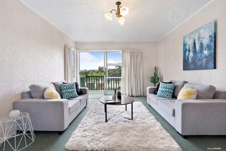 Photo of property in 21 Tudor Road, Henderson, Auckland, 0610