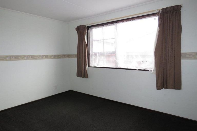 Photo of property in 125 Cunningham Crescent, Grasmere, Invercargill, 9810