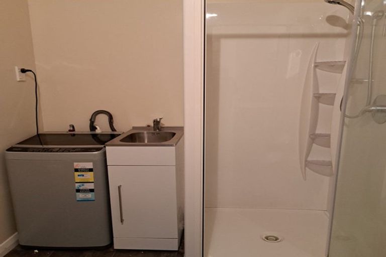 Photo of property in 33 Walter Street, The Glen, Dunedin, 9011