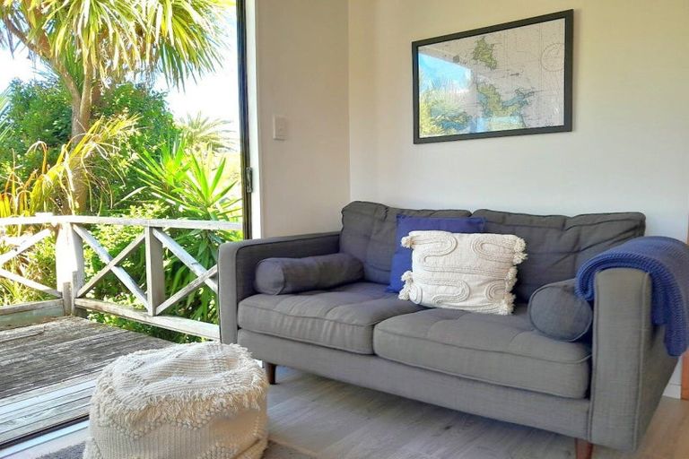 Photo of property in 43 Bluff Road, Kuaotunu West, Whitianga, 3592