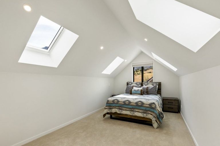 Photo of property in 3 Aberdare Court, Jacks Point, Queenstown, 9371