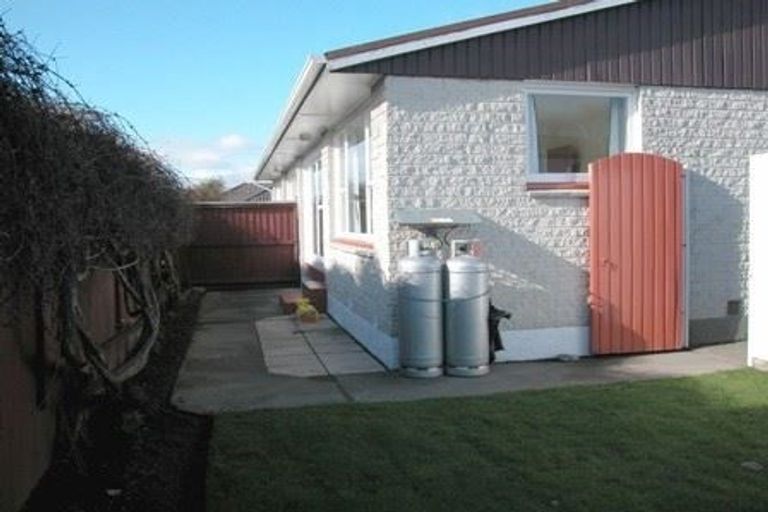 Photo of property in 36 Bowen Street, Upper Riccarton, Christchurch, 8041