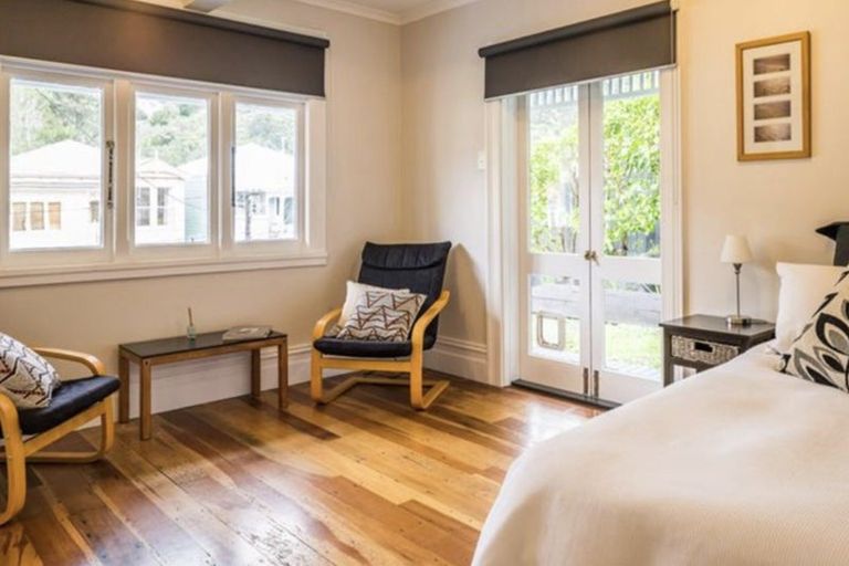 Photo of property in 1/15 Emerson Street, Berhampore, Wellington, 6023