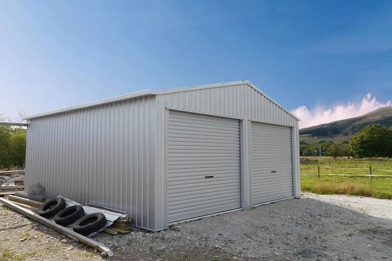 Photo of property in 37 Goodwood Road, Goodwood, Palmerston, 9481