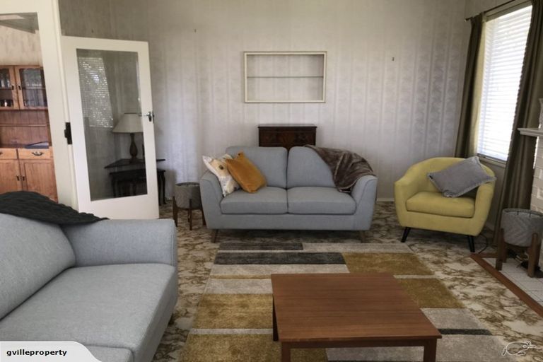 Photo of property in 37 Puriri Street, Gonville, Whanganui, 4501