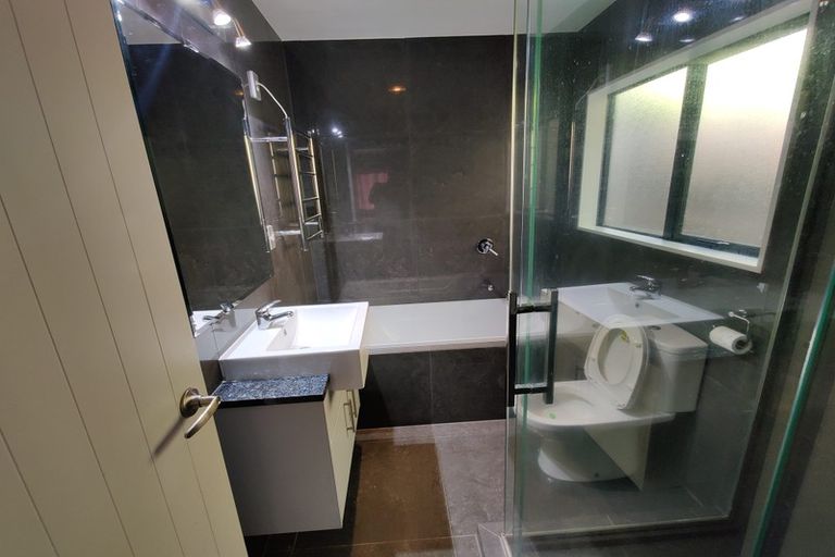 Photo of property in 86a Opaheke Road, Opaheke, Papakura, 2113