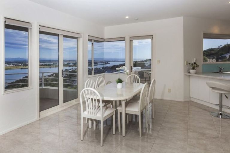 Photo of property in 126 Cannon Hill Crescent, Mount Pleasant, Christchurch, 8081