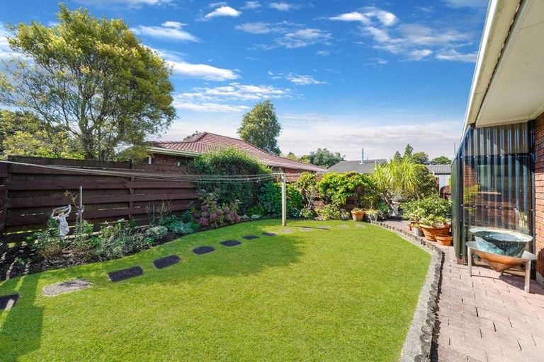 Photo of property in 1/16 Bellfield Road, Opaheke, Papakura, 2113